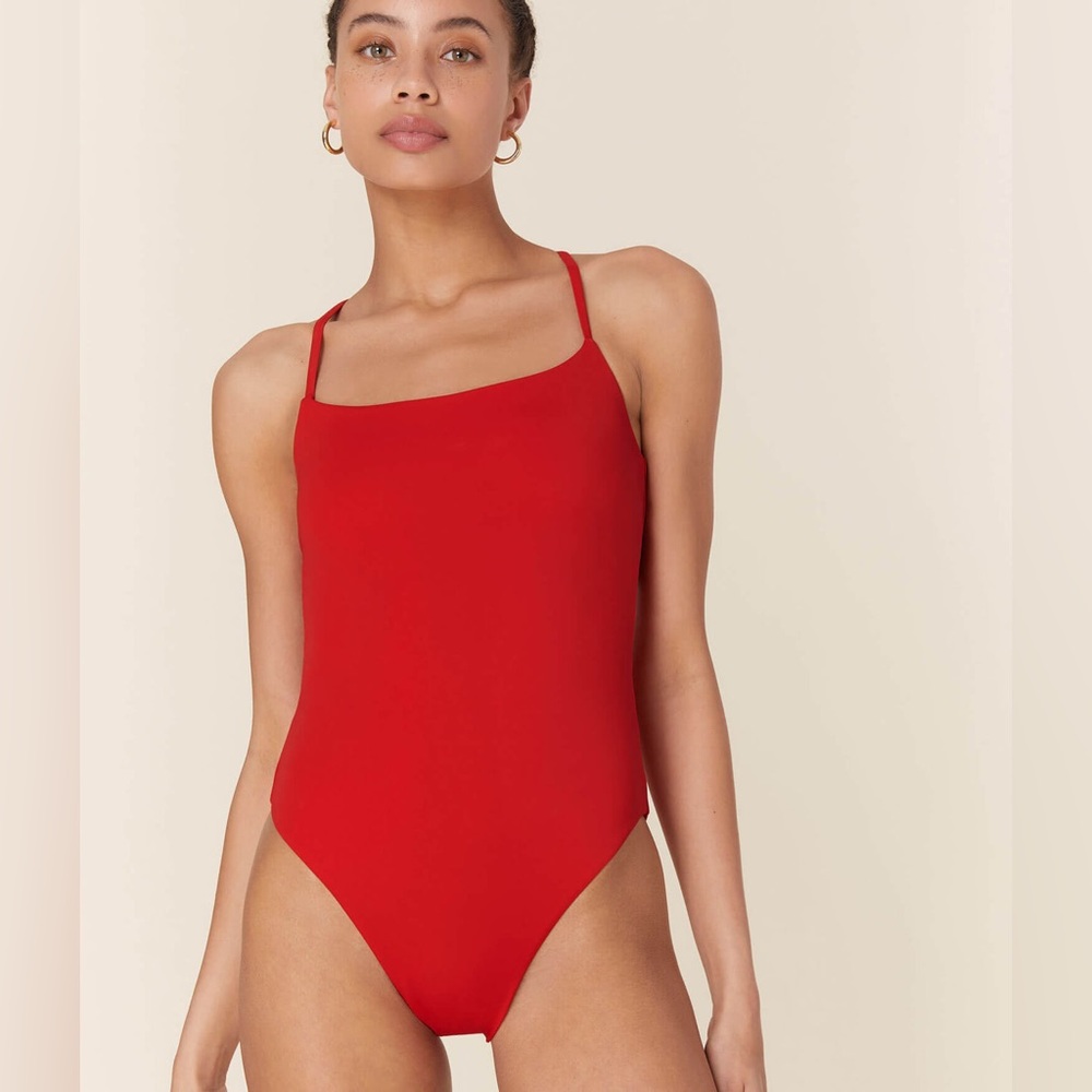 Andie The Fiji One Piece long Torso NWT